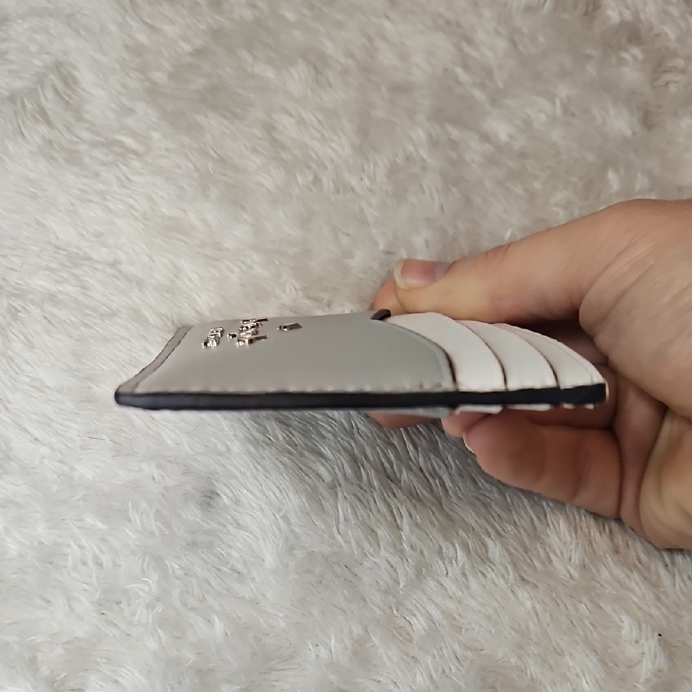 Kate Spade Staci Small Slim Card Holder Saffiano Leather Gray White Minimalist - Picture 3 of 5